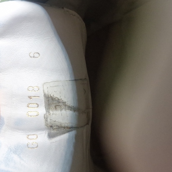 Louis Vuitton White Perforated Leather Bastia Sneakers Size Mens 7 - Picture 14 of 15